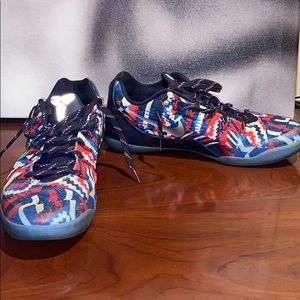 Kobe 9 EM “independence day”